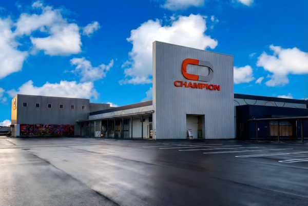 チャンピオン伊那店をリニューアルしました